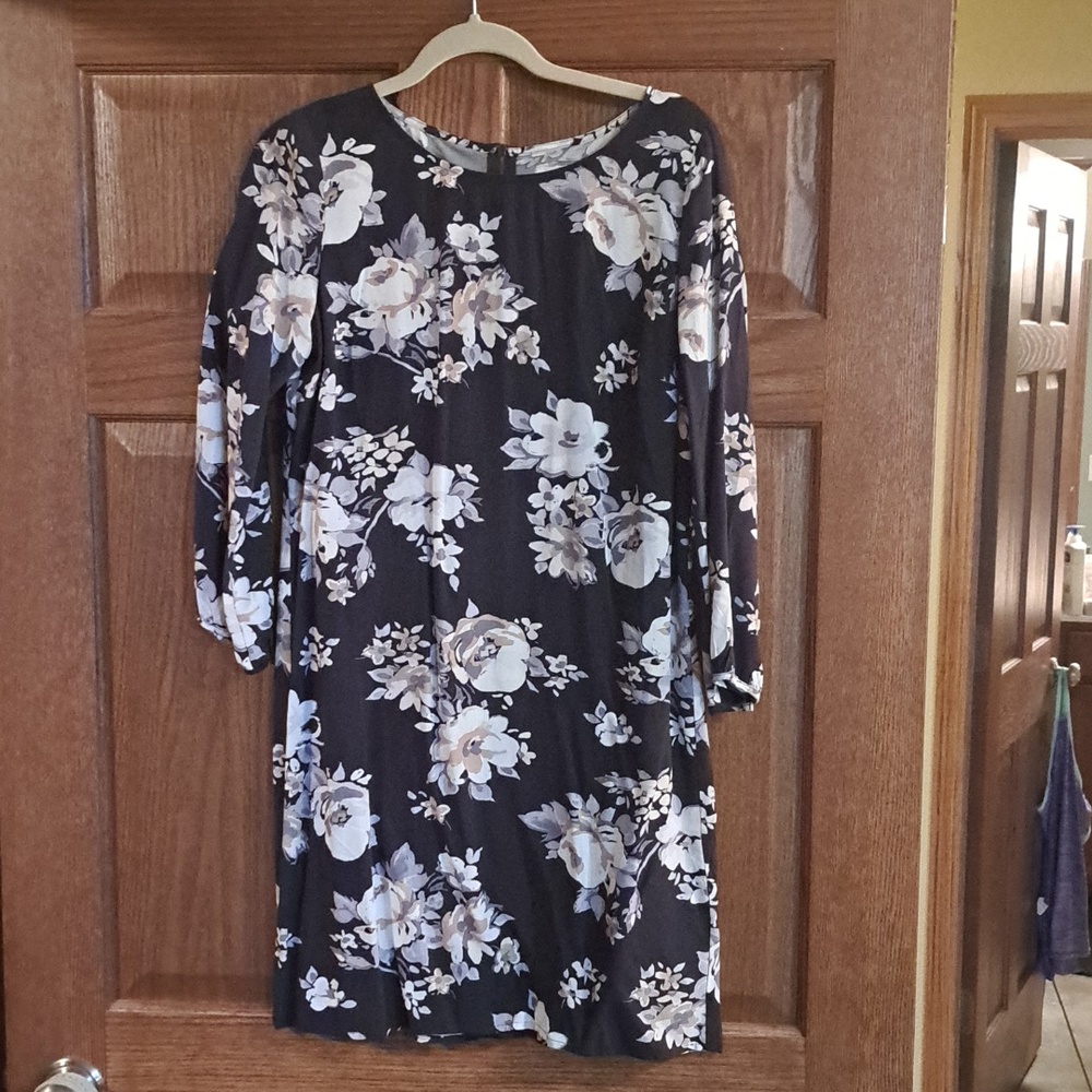 Old Navy Black Floral Tunic with Cream and Tan Blooms
